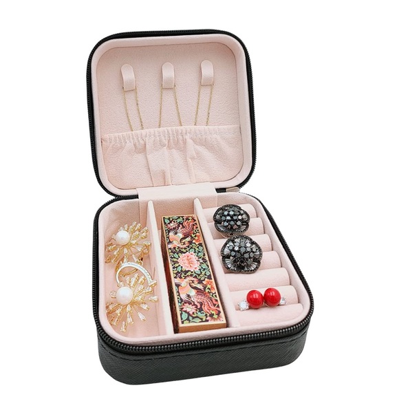 Small Jewelry Organizer Box For Home/Travel - Picture 4 of 4
